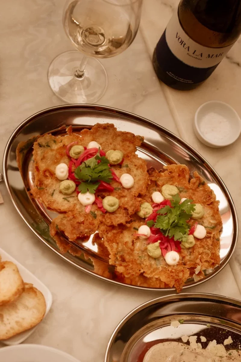 Los Pergaminos Barcelona best tapas and Paella